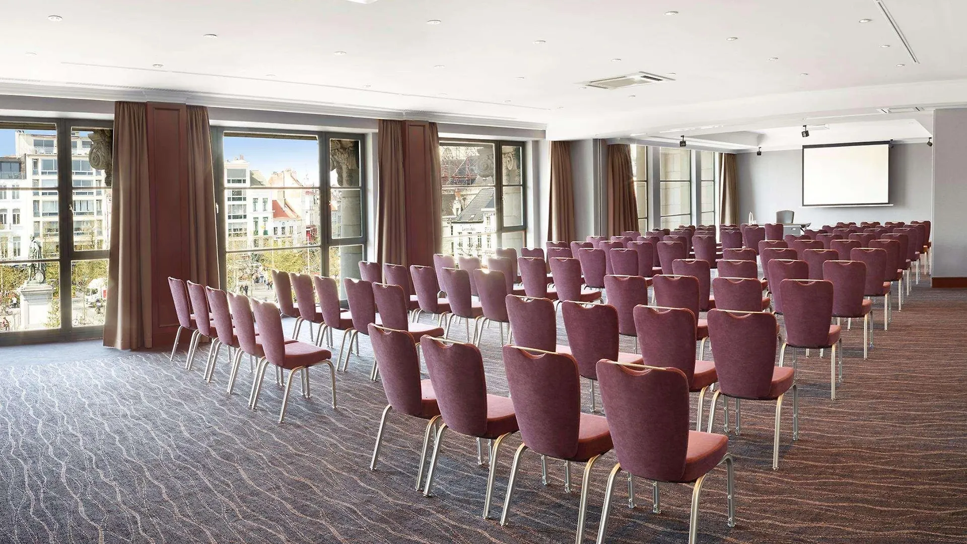 ****  Hilton Antwerp Old Town Hotel Belgium
